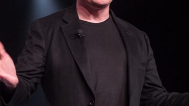 cropped-elon_musk_tesla.jpg