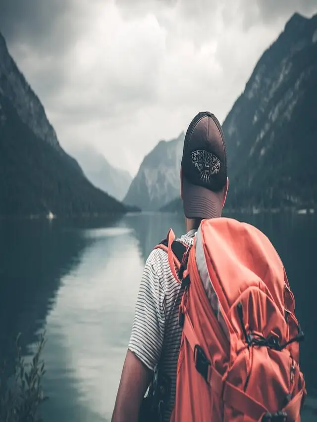 Some home remedies for motion sickness while travelling