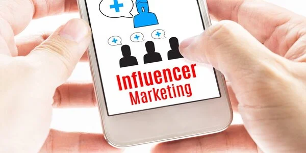 Top 5 Tips for Working with Influencers | Promote Your Brand