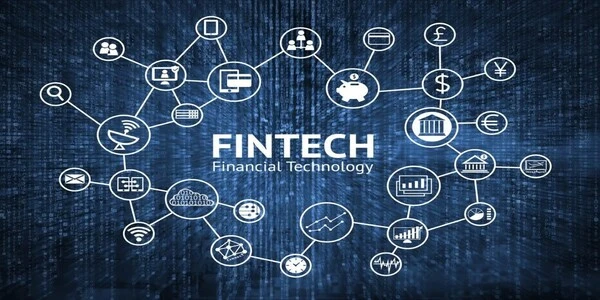 Fintech vs Traditional Banking What's the Difference?